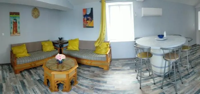 Du Moulin Dom wakacyjny *